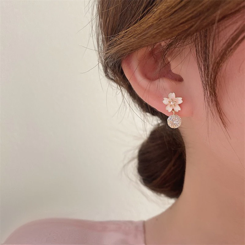 ต่างหูเพชรต่างหูเกาหลี ชุบทอง 14k ดอกซากุระ