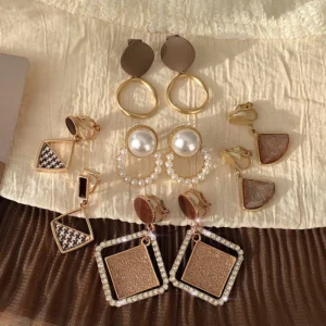 ต่างหูแบบหนีบ สำหรับไม่มีรูหู โลหะผสม เครื่องประดับแฟชั่น ขายยกเซ็ต 5 คู่